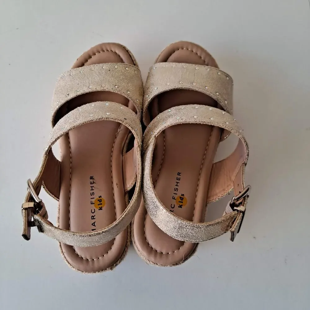 Marc Fisher Marrel Shimmer Strappy Espadrille Wedge Sandals Gold Girls Size 2